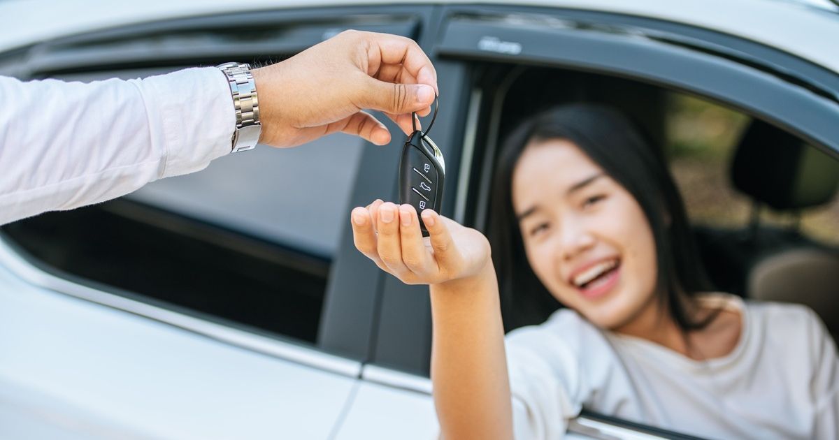 8 Tips Sewa Mobil untuk Liburan di Lombok